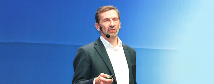 Photo of Dr. Stefan Poledna