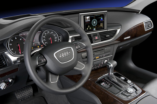 CES 에서 선보인 Delphi 제품이 장착된 Audi  차량